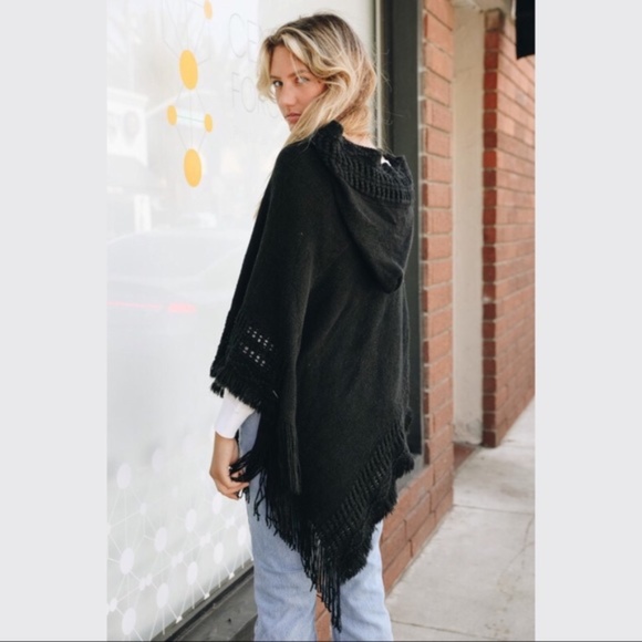 SALE! Black lace-up hooded fringe poncho - Picture 2 of 3